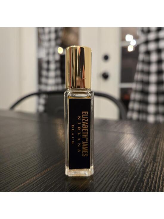 Elizabeth and James Accessories - Elizabeth and James Nirvana Black Rollerball 0.24 oz Perfume Travel Size